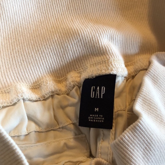 GAP - Picture 11 of 12